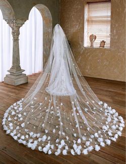 1pc Bridal Wedding Veil, Single Layer Handmade White Flower Headpiece With Comb, For Beach Or Travel Photography, Elegant Train.
