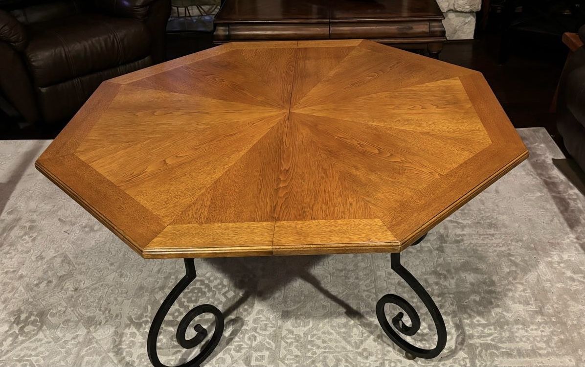 Octagonal Table 48x48” /FORMAL or GAMING TABLE/ W/2 Extension Boards 22”ea / Formal Dinning Table / GAMING TABLE / BEST OFFER/ MovingBEST OFFER