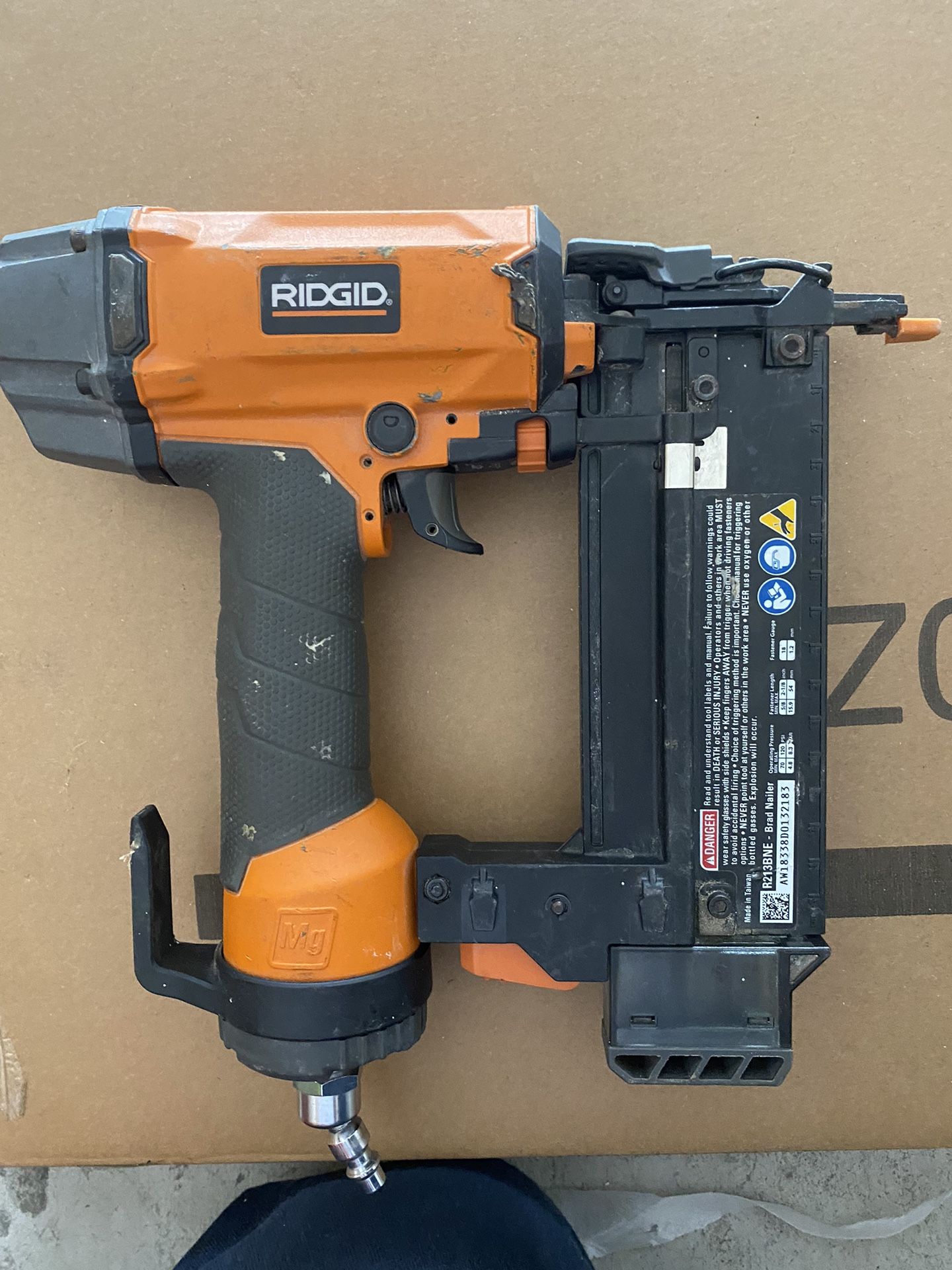 Rigid Brad Nailer Gun
