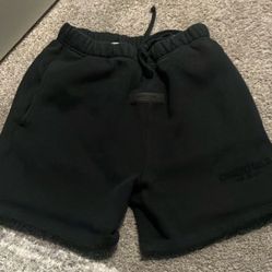Essential Shorts 