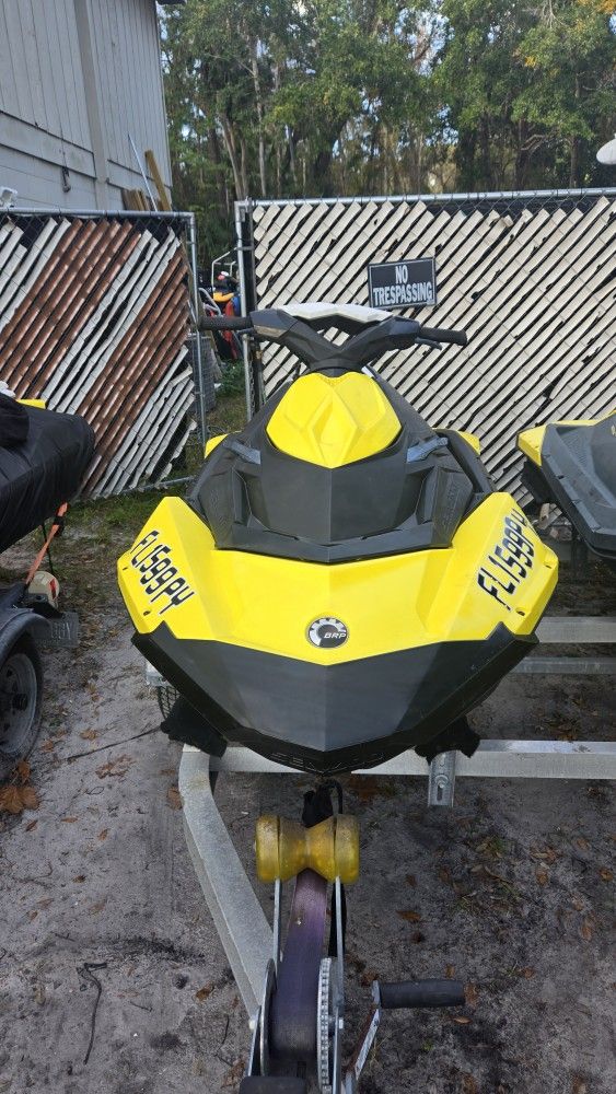 2015 Seadoo Spark 2up