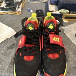Nike Hurrachi Size 9.5m