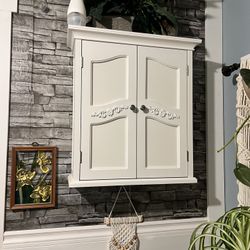 Wall Cabinet 