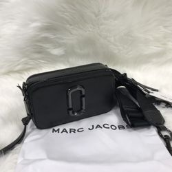 Marc Jacobs Colorblock Snapshot Crossbody bag   Black