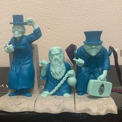 Haunted Mansion 50th Anniversary Hitchhiking Ghost Popcorn Bucket Sipper Dessert