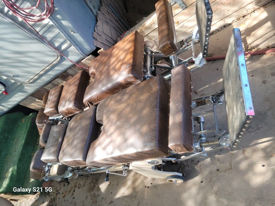 chiropractor chairs