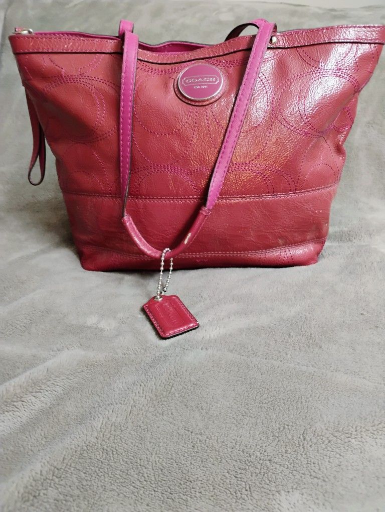 Brand New Never Used Coach Tote Beautiful Magenta Pink