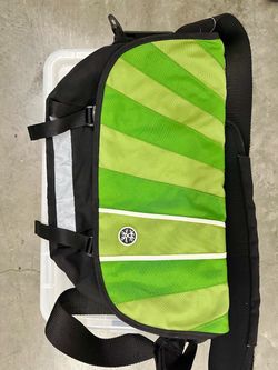 Brand New Crumpler Messenger Bag Camera Canon Nikon Leica Sony Panasonic LUMIX Fuji