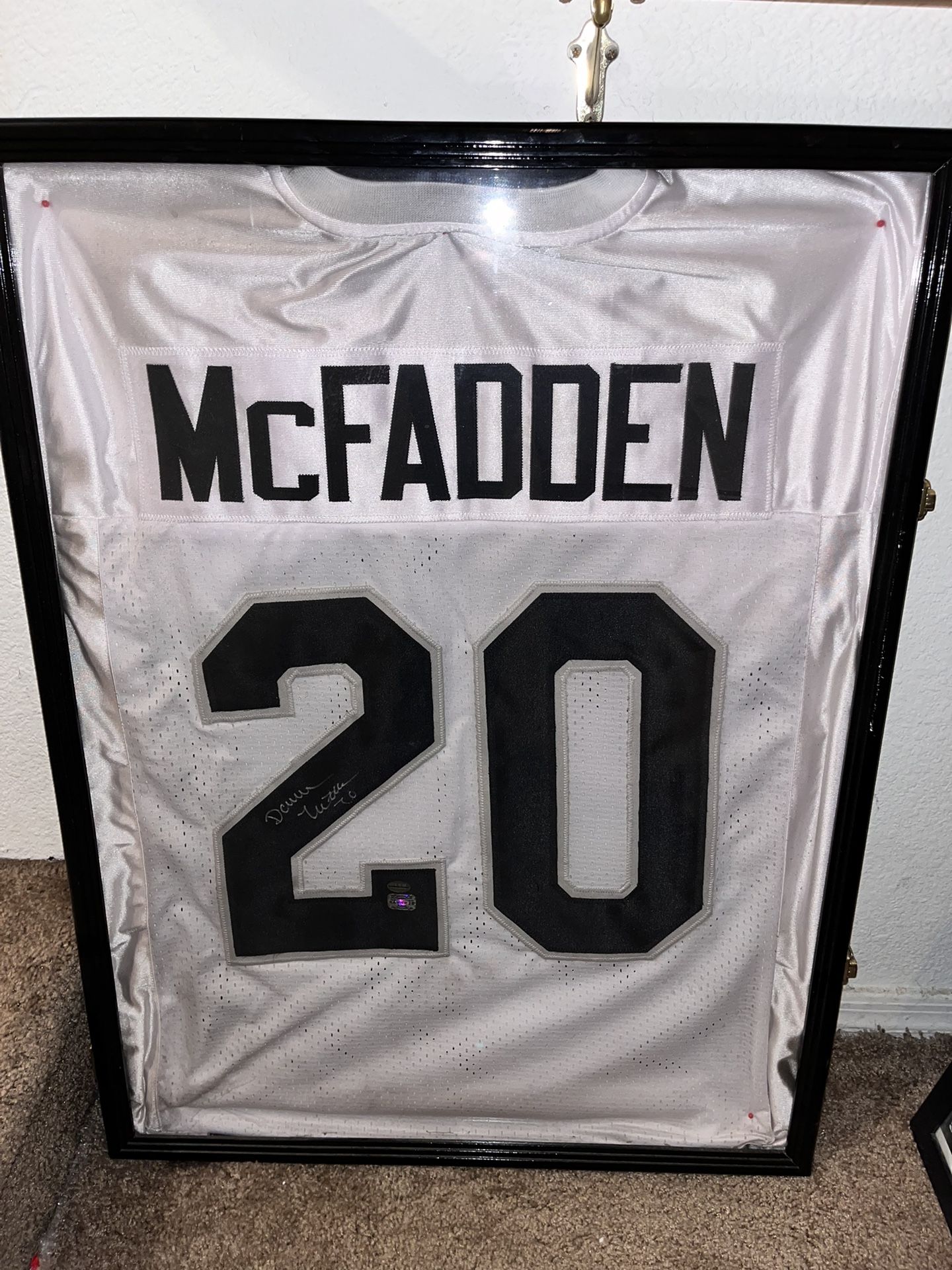Darren McFadden Signed Jersey