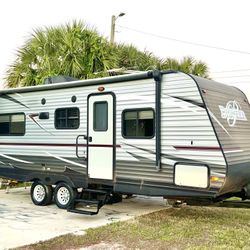 2018 Travel Trailer