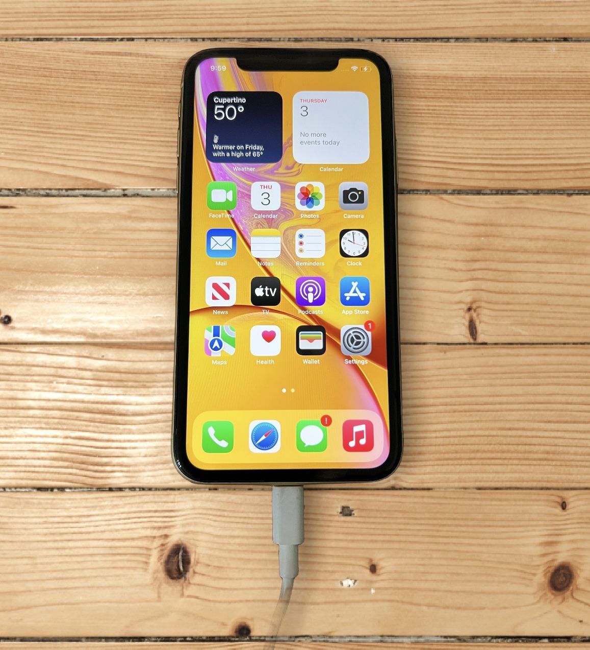 Apple iPhone XR ATT 128GB Yellow for Sale in Lubbock, TX - OfferUp