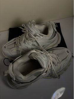 white balenciaga tracks