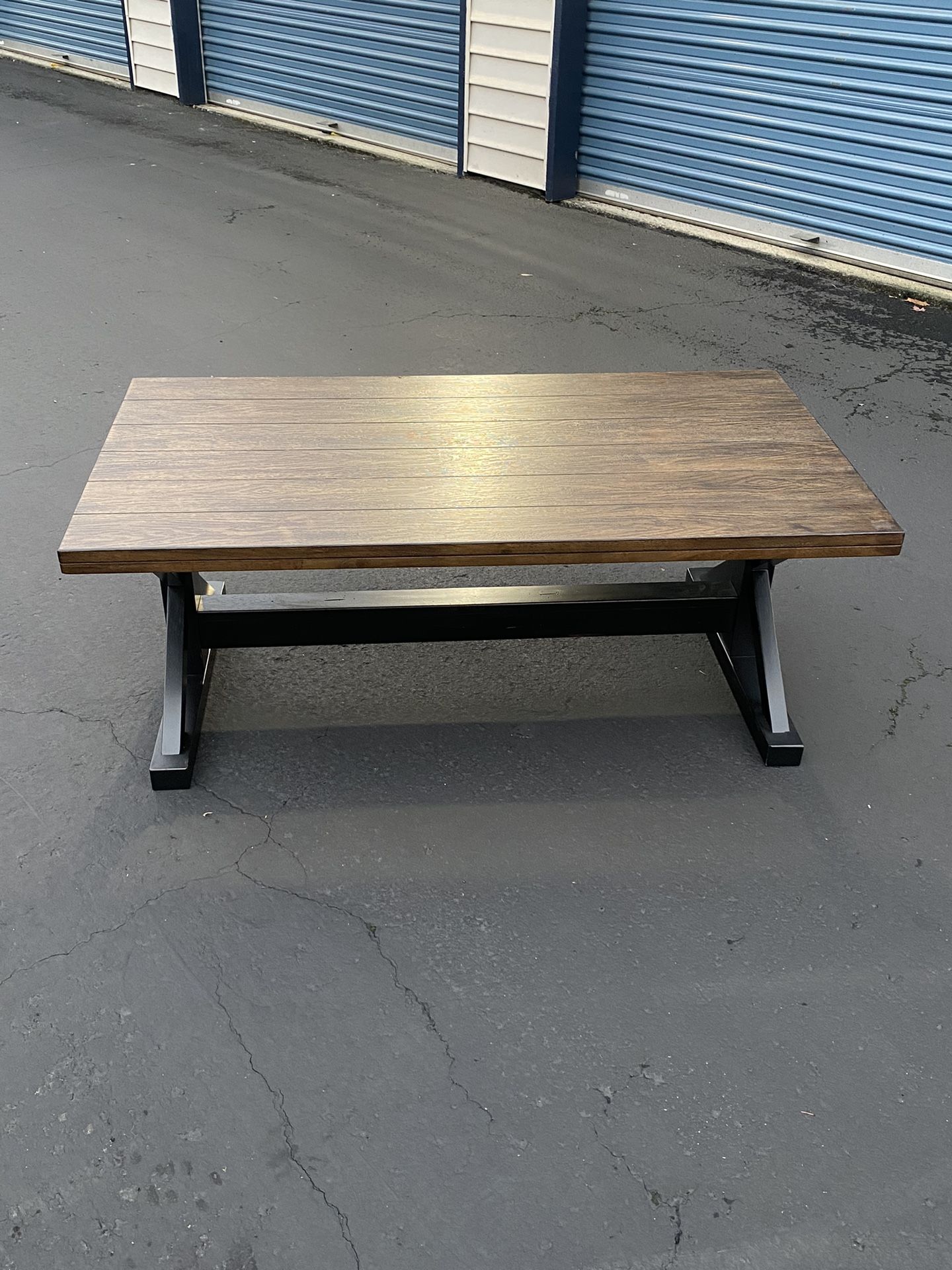 Very Nice Coffee Table for Sale in Kirkland, WA OfferUp