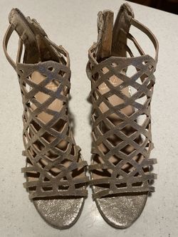 Women Size 7 Gold Sparkly Sandals