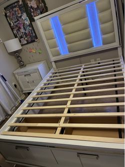 Modern White Queen Bedroom Set – Storage Bed + 2 Dressers – $1,500 OBO