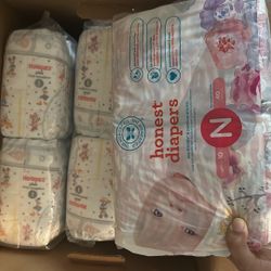 FREE  For A Mommy To Be  (Must pickup) 