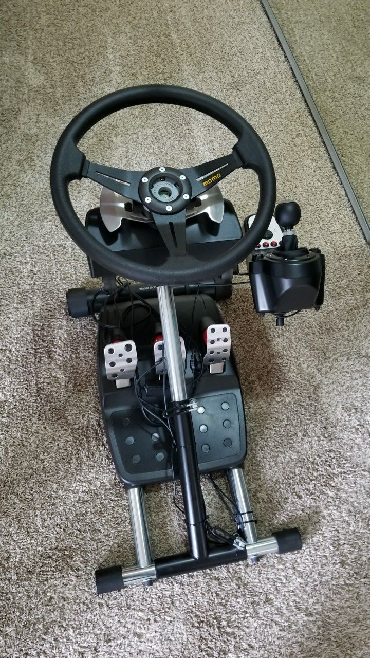 Logitech g27, wheel stand pro, fanatec handbrake for Sale in Kirkland, WA -  OfferUp