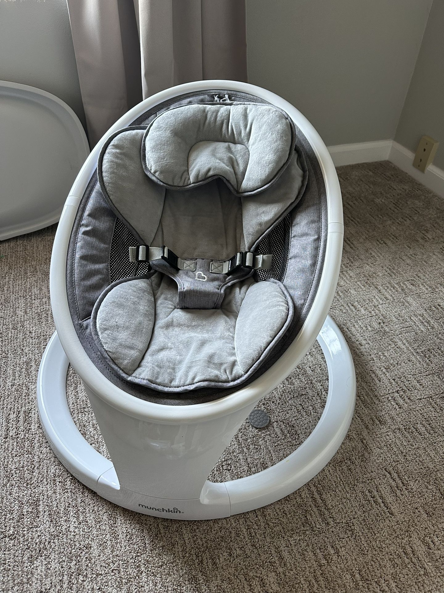 Munchkin Swing