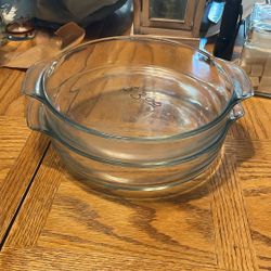 Two 8 1/2" Glass Pans 