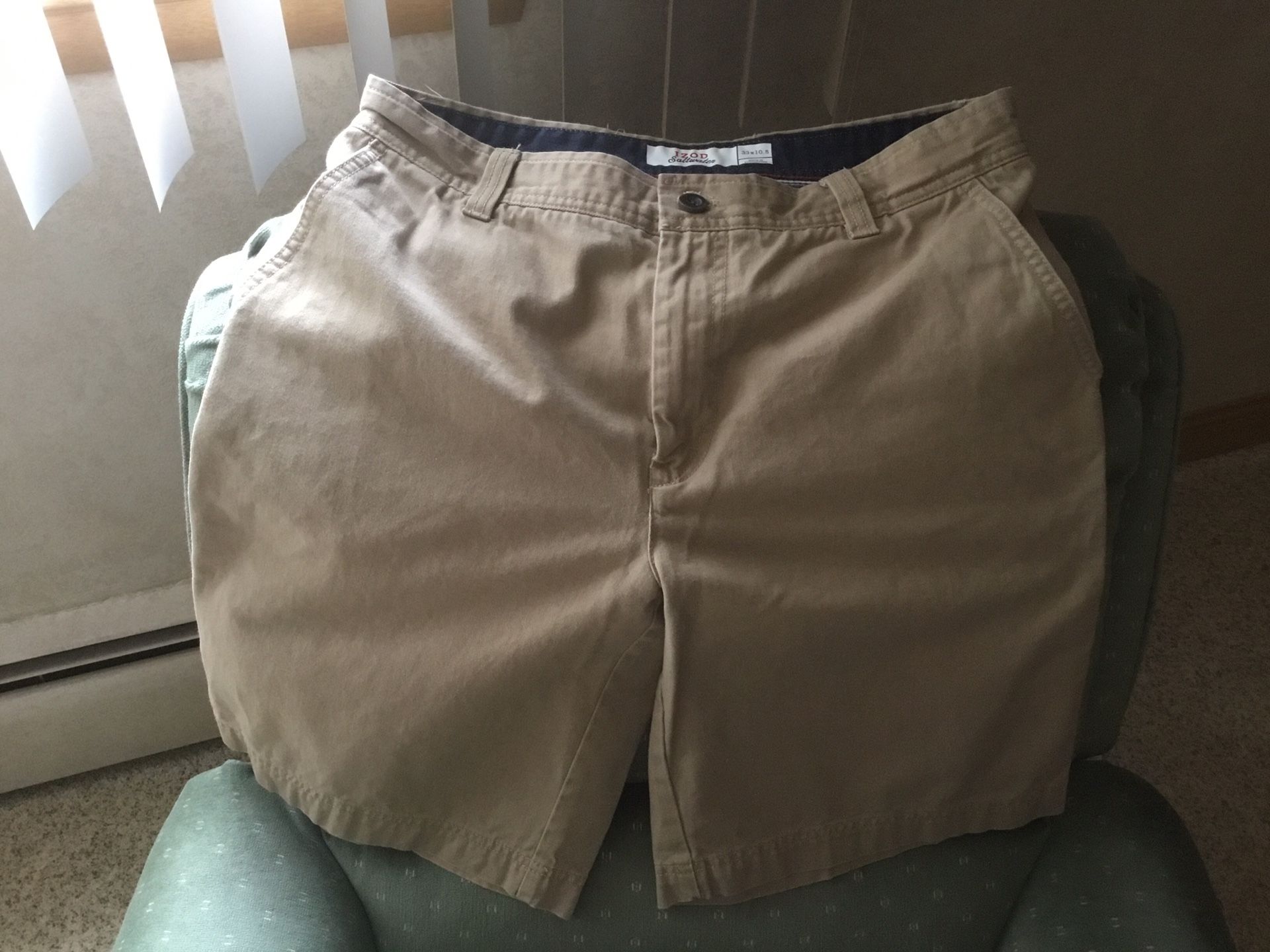 Men’s IZOD Khaki Shorts