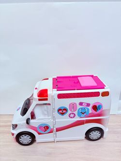 Barbie ambulance