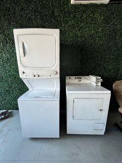 Washer and dryer combo