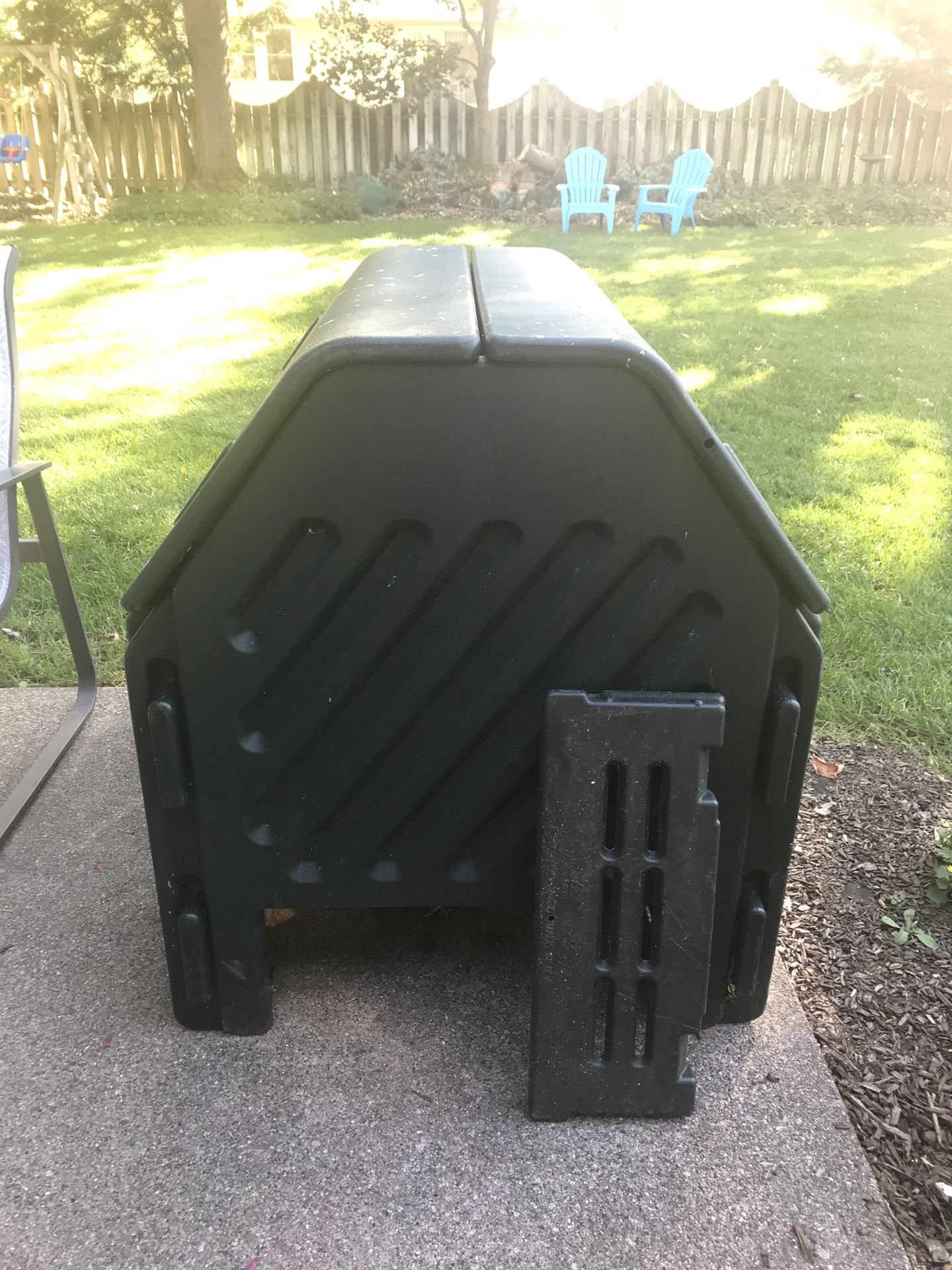 Rubbermaid compost bin for Sale in Holland, MI OfferUp