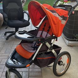 BabiesRus Stroller  