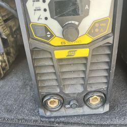 ESAB TIG WELDER/ STICK WELDER 