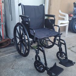 DRIVE WHEELCHAIR 18" WIDTH REGULAR FOOTREST
