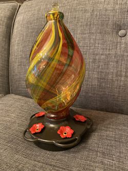 Hummingbird feeder- Blown Glass