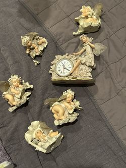 Mini Baby Fairy Figurines With A Momma Fairy Clock