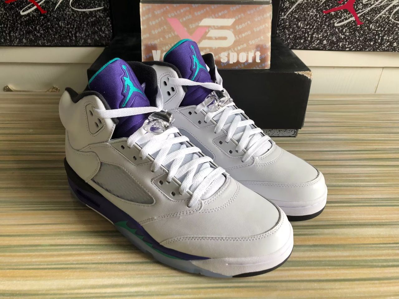 Jordan 5 Retro Grape