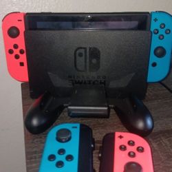 Nintendo Switch 