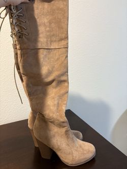 Lot of 5 pairs of shoes, must go this week!!