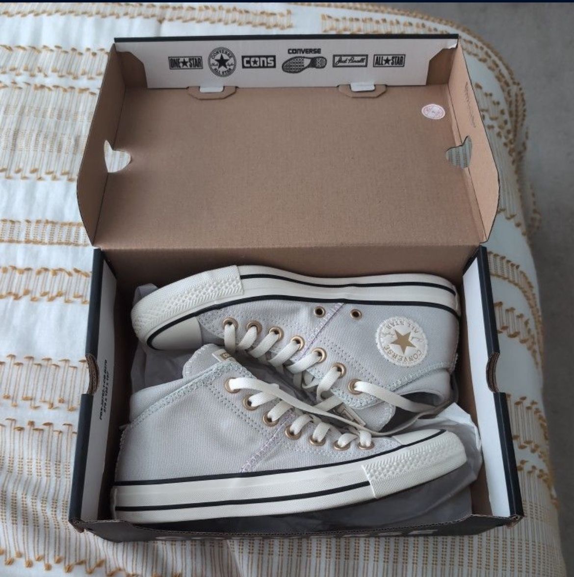 Light Blue girls Converse