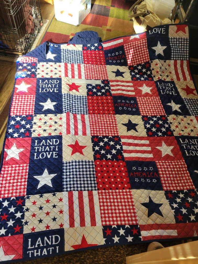 Quilted Folding Beach Blanket