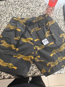 NEW Mens shorts