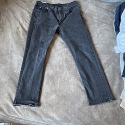 Black Men’s 33x30 Levis