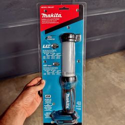 Makita LXT 18v Cordless Lantern Flash Light (Tool Only)