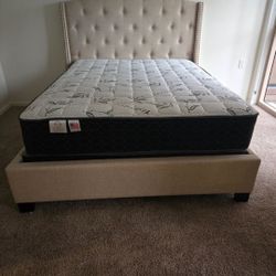 Queen Bed Frame With Mattress 