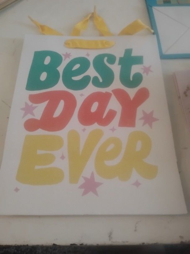 Gift Bags Greeting Cards Over Five Thousand Plus Cards