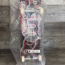 Almost Neon Black / White / Red Complete Pro Trick Skateboard 8.0 × 32 - NEW