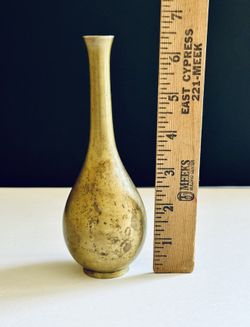 Vtg Mid Century Japanese Bronze Vase Ikabana Patina 6.5” Incense Bud Vase