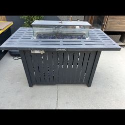 Embrange Fire Table