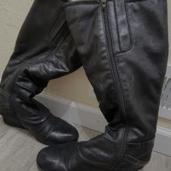 Women’s Black Boots