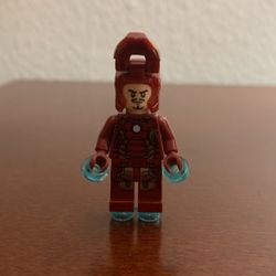 Lego Super Heroes Iron Man Mark 43 Minifigure