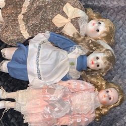 Vintage porcelain dolls