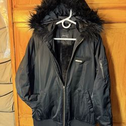 Woman’ Jacket 🧥 Used Like New Size L Disposable $25