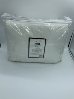 Royal Hotel Egyptian Cotton Down Comforter Full/Queen Size